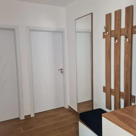 Apartment Louis Tirana