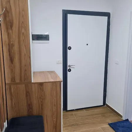 Apartment Louis *